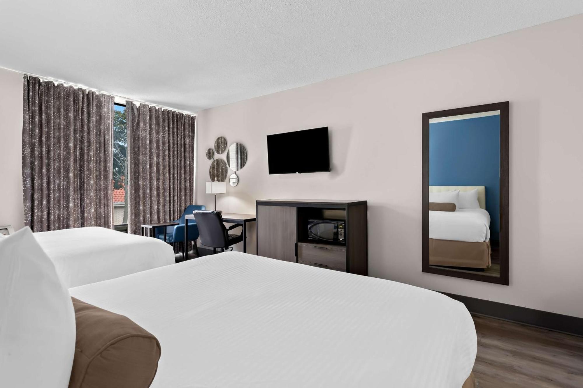 Surestay Plus By Best Western Windsor Exterior foto